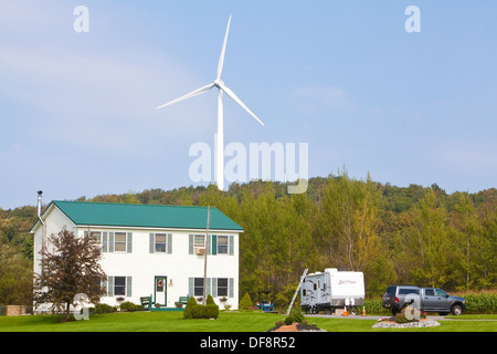 La Fenner Wind Farm est représentée dans le comté de Madison, New York Banque D'Images