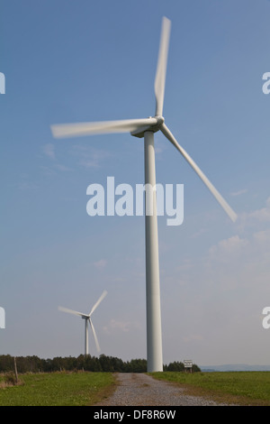 La Fenner Wind Farm est représentée dans le comté de Madison, New York Banque D'Images