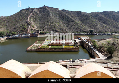 Kesar Kyari Bagh gardens, Fort Amber près de Jaipur, Rajasthan, Inde, Asie. Banque D'Images