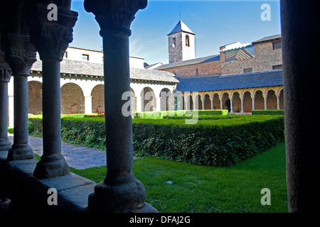 La Cathédrale et le cloître à La Seu d'Urgell, Espagne, Cataonia Banque D'Images
