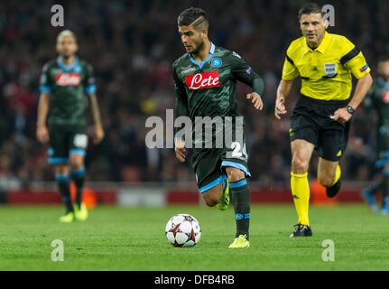 01.10.2013 Londres, Angleterre. SSC Napoli avant Lorenzo Insigne (24) au cours de la phase de groupes de la Ligue des Champions entre Arsenal et fixation de la SSC Napoli Emirates Stadium Banque D'Images