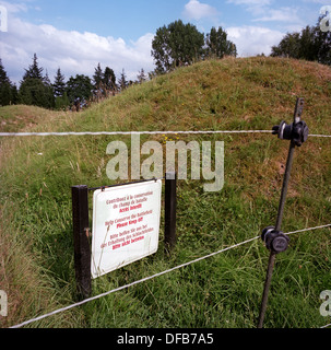 Vestiges de WW1 les cratères et les tranchées allemandes lors de la bataille de Beaumont-Hamel, France. Banque D'Images