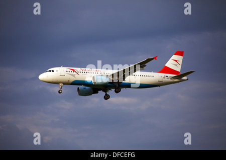 Austrian Airlines (Tyrolean Airways) Airbus A320-214 OE-LBO Banque D'Images