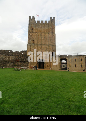 La garder au château de Richmond, dans le North Yorkshire, en Angleterre. Banque D'Images