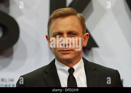 L'acteur Daniel Craig pendant ' Skyfall ' première du film à Berlin le 30 octobre 2012 Banque D'Images