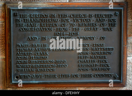 Le Lieutenant Charles William Peck, 1920 vitrail commémoratif, All Saints Episcopal Church, Jordanhill, Glasgow. Panneau en église pour dead Banque D'Images