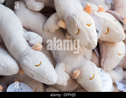 Soft toy Proteus anguinus en vente à Postojna, Slovénie Banque D'Images