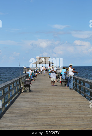 La jetée de Naples Beach sur la côte de Floride Banque D'Images