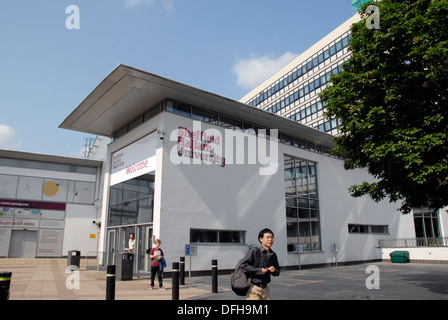L'Université Sheffield Hallam, dans le centre de Sheffield, Yorkshire UK Banque D'Images
