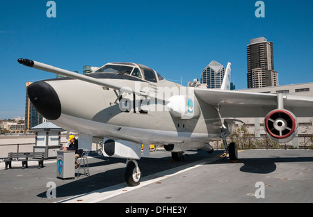 La Californie, San Diego, USS Midway Museum, EKA-3 Skywarrior Banque D'Images