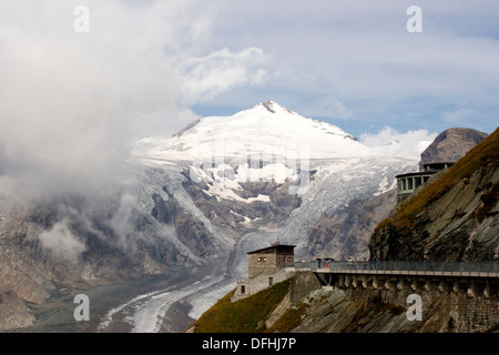 L'Autriche, Pasterze glacier plus étendue avec jusque Franz-Josefs-Höhe viewpoint Banque D'Images