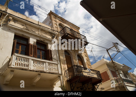 Rue Arkadiou Street Shopping à Rethymno, Crète, Grèce Banque D'Images