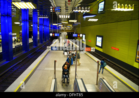 La Marienplatz, la station de métro U-Bahn, Munchen (Munich), Bavière, Allemagne Banque D'Images