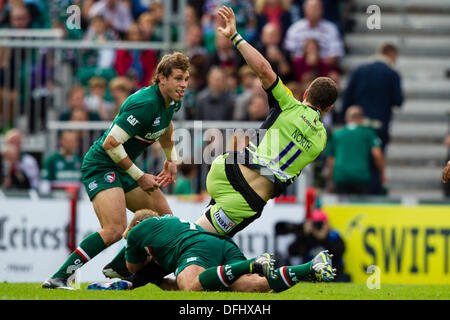 Leicester, Royaume-Uni. 05Th Oct, 2013.Action de l'Aviva Premiership Round 5 match entre Leicester Tigers et Northampton Saints joué à Welford Road, Leicester Crédit : Graham Wilson/Alamy Live News Banque D'Images