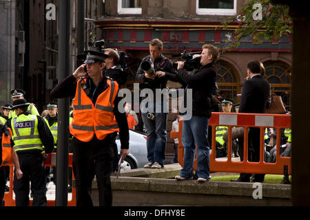 Dundee, Écosse, Royaume-Uni. 5 Septembre, 2013. Ligue de Défense écossaise de Dundee de démonstration au centre ville avec plat de cameramen de filmer des manifestations. Credit : Dundee Photographics / Alamy Live News. Banque D'Images