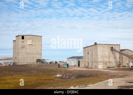 Vieux bâtiment à Ny-Ålesund, Spitsbergen, Svalbard, archipel Arctique norvégien Banque D'Images