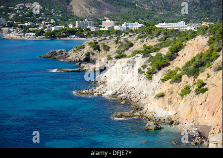 Vue magnifique sur une plage de Palma nova à Majorque Îles Baléares Banque D'Images