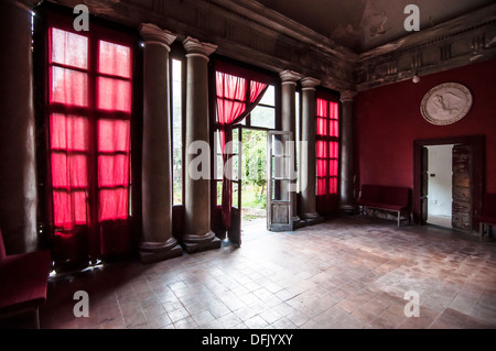 Dans l'intérieur de la chambre Palais de Venise à Naples, Italie Banque D'Images