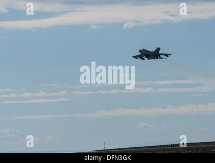 Une force aérienne allemande AG-51 Tornado prend vers le ciel pour un exercice d'orientation 2013 Roundup Montagne vol à Mountain Home Air Banque D'Images