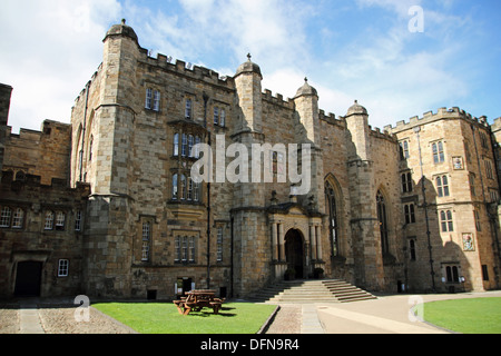 University College, communément connu sous le nom de Château, est un collège de l'Université de Durham en Angleterre. Banque D'Images