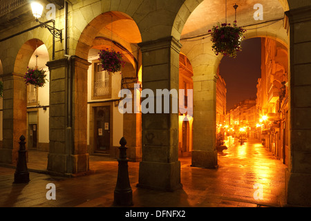 Vue sur la zone piétonne, calle Riego del Agua, arcades, Praza Maria Pita, place principale, La Corogne, A Coruna, Camino Ingles, C Banque D'Images