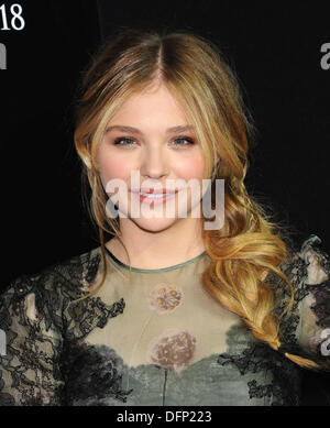 Hollywood, Californie, USA. Oct 7, 2013. CHLOE GRACE MORETZ actrice arrive pour la première du film 'Carrie' à l'Arclight theatre. © Lisa O'Connor/ZUMAPRESS.com/Alamy Live News Banque D'Images