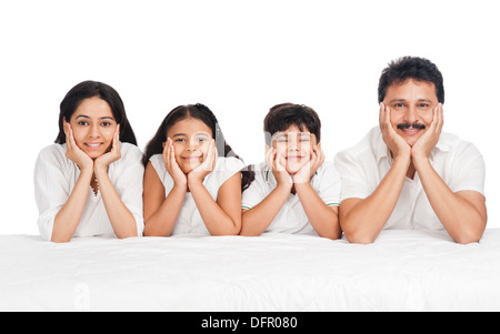 Portrait d'une famille heureuse Banque D'Images