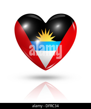 Antigua-et-Barbuda amour symbole. Coeur 3D icône drapeau isolated on white with clipping path Banque D'Images