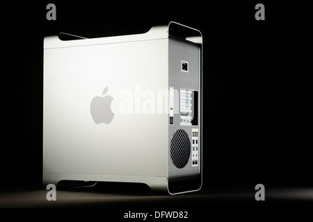 Ordinateur de bureau Apple Mac Pro Banque D'Images