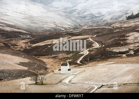 Corgarff Castle en hiver dans l'Aberdeenshire, en Écosse. Banque D'Images