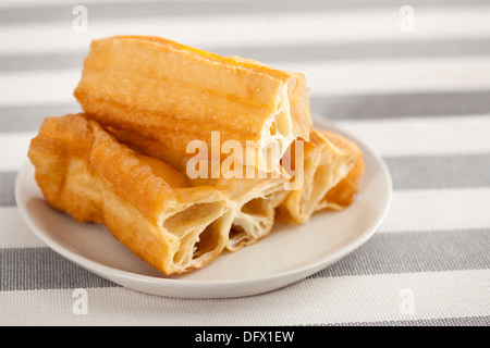 Youtiao alimentaire chinois Banque D'Images