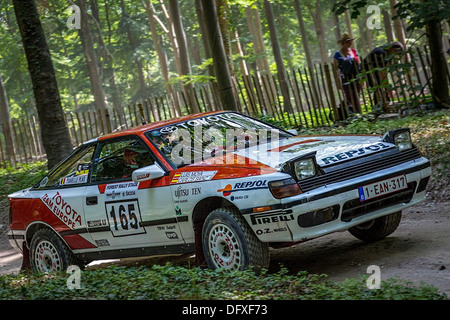 1990 Toyota Celica GT-FOUR ST 165 avec chauffeur Ysabelle Plas. 2013 Goodwood Festival of Speed, Sussex, UK. Banque D'Images