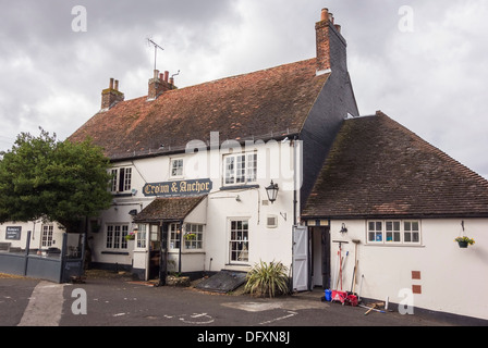 Crown & Anchor House Public chez Dell Quay, Chichester Harbour, West Sussex, Angleterre, Royaume-Uni. L'Europe Banque D'Images