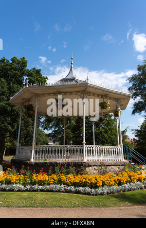 Le kiosque, Vivary Park, Taunton, Somerset, England, UK. Banque D'Images