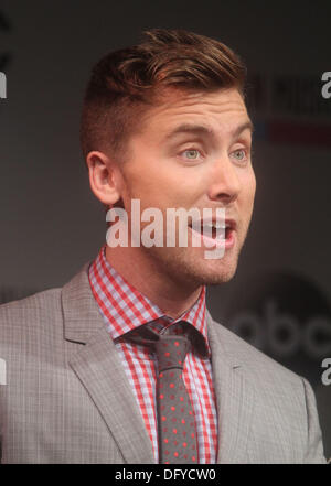 New York, New York, USA. 10 Oct, 2013. Singer LANCE BASS annonce les nominations pour les American Music Awards 2013 qui a eu lieu B.B King Club et Grill. Credit : Nancy Kaszerman ZUMAPRESS.com/Alamy/Live News Banque D'Images