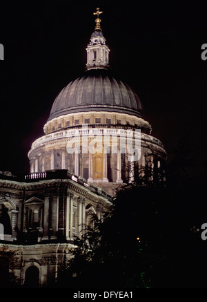 Le dôme de la Cathédrale St Paul à Londres. Banque D'Images