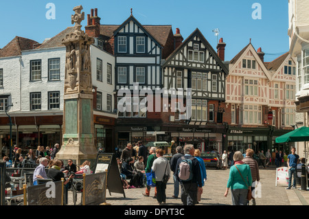 La place de la vieille ville, Canterbury, Kent, Angleterre Banque D'Images