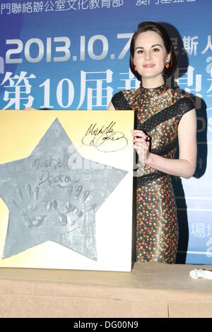 Macao, Chine. Oct 7, 2013. Michelle Dockery au 10ème Huading Awards qui a eu lieu à Macao, Chine le lundi 7 octobre 2013. © TopPhoto/Alamy Live News Banque D'Images