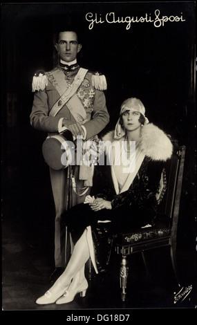 Ak König Umberto II. mit Maria José di Savoia ; Banque D'Images