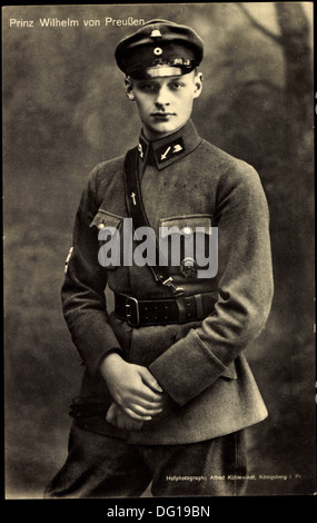 Ak Prinz Wilhelm von Preußen en uniforme, Stahlhelm ; Banque D'Images