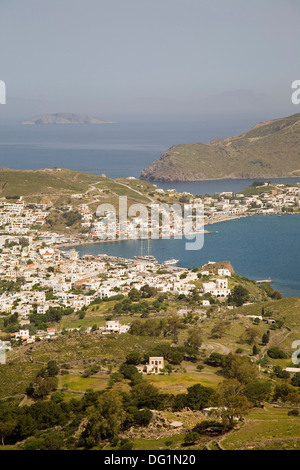 L'Europe, Grèce, îles du Dodécanèse, l'île de Patmos, vue panoramique de Skala Banque D'Images