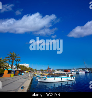 Ibiza San Antonio Abad de Portmany dans port de plaisance d'Espagne Iles Baléares Banque D'Images