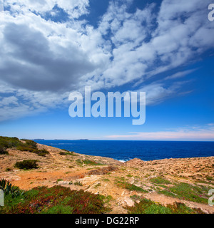 Ibiza à San Antonio Abad Satorre vue méditerranéenne à isands Baléares Banque D'Images