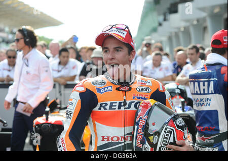 Sepang, en Malaisie. 13 octobre 2013. Marc Márquez (Repsol Honda Team) lors de la course à Sepang Circuit Crédit : Gaetano Piazzolla/Alamy Live News Banque D'Images