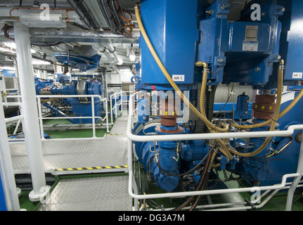 La salle des machines de la nouvelle RRS Discovery à la station d'Empress près du National Oceanography Centre, Southampton Banque D'Images