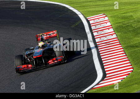 Suzuka, au Japon. 13e Octobre 2013. Sport Automobile : Championnat du Monde de Formule 1 de la FIA 2013, Grand Prix du Japon, # 6 Sergio Perez (MEX, Vodafone McLaren Mercedes), Crédit photo : dpa alliance/Alamy Live News Banque D'Images