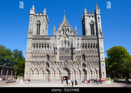 La Cathédrale de Nidaros, à Trondheim, West-vlaanderen, Norway, Scandinavia, Europe Banque D'Images