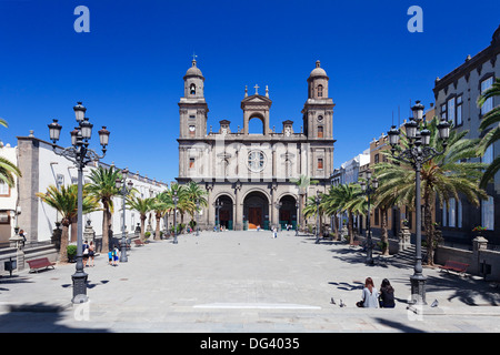 La Cathédrale de Santa Ana, Plaza Santa Ana, vieille ville de Vegueta, Las Palmas, Gran Canaria, Îles Canaries, Espagne, Europe Banque D'Images
