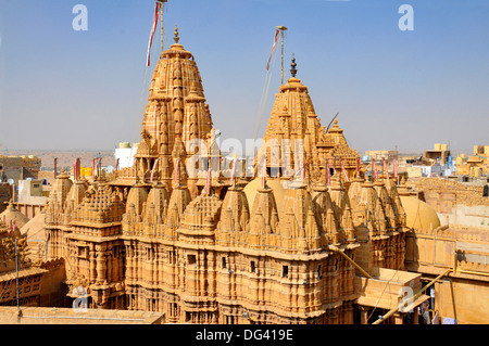 Temple jaïn d'Adinath (Rishabha), datant du 12ème siècle, Jaisalmer, Rajasthan, Inde, Asie Banque D'Images