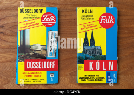 Dusseldorf Cologne Falk & cartes Banque D'Images